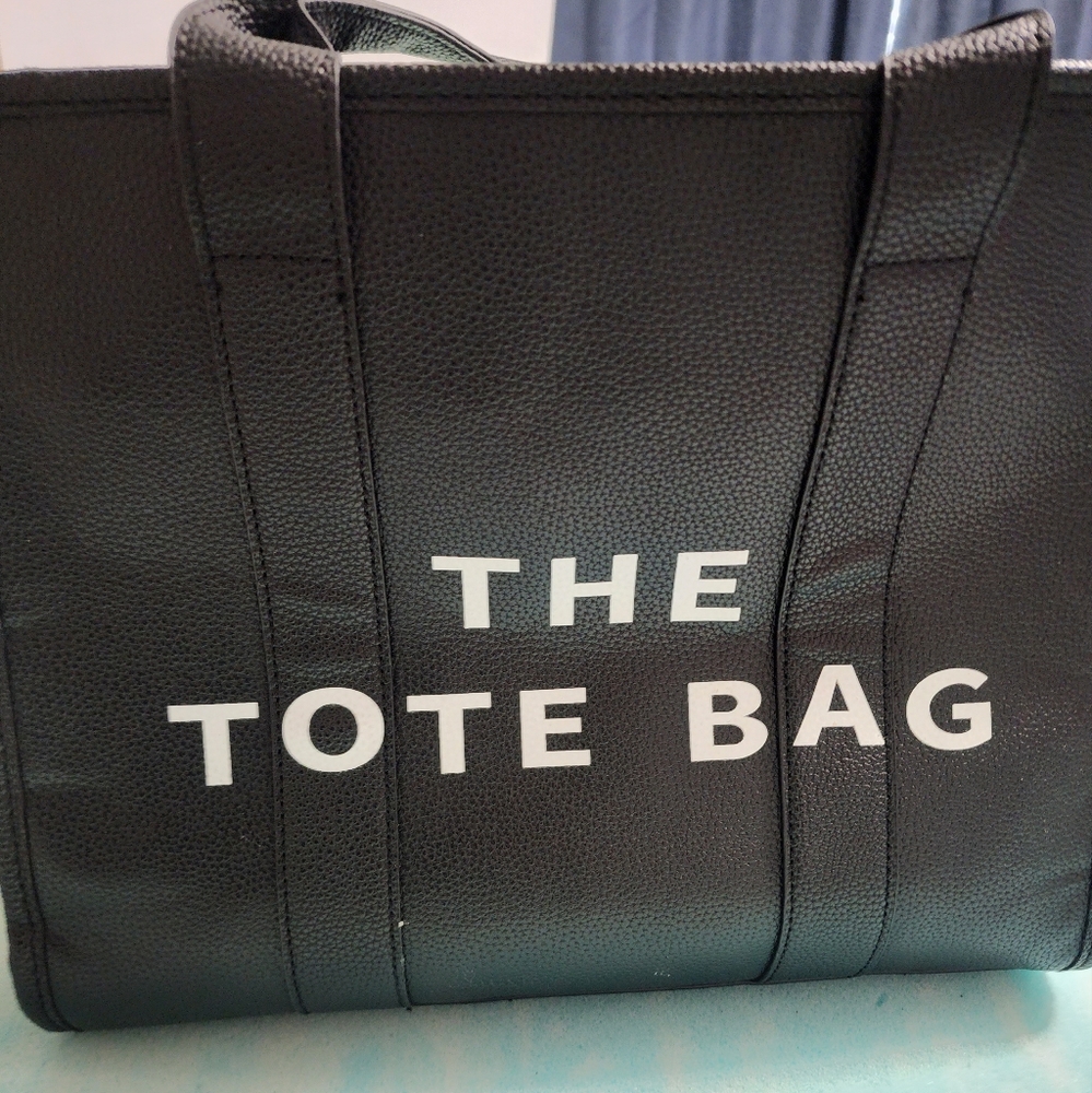 Copy- the tote bag